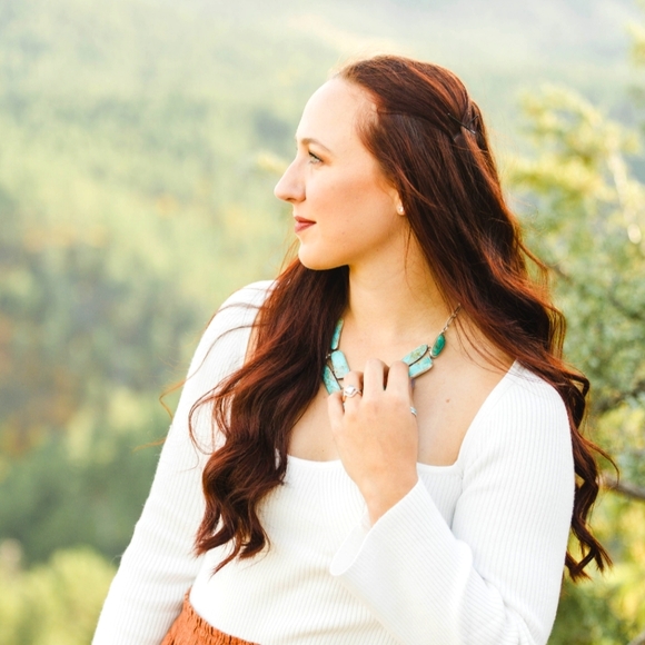 Meet your Posher, Annie - Picture 1 of 1